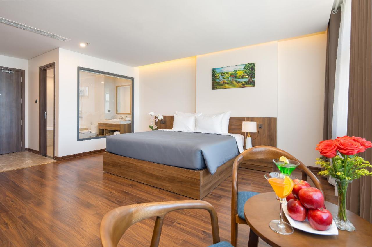 דה נאנג Avenis Hotel מראה חיצוני תמונה